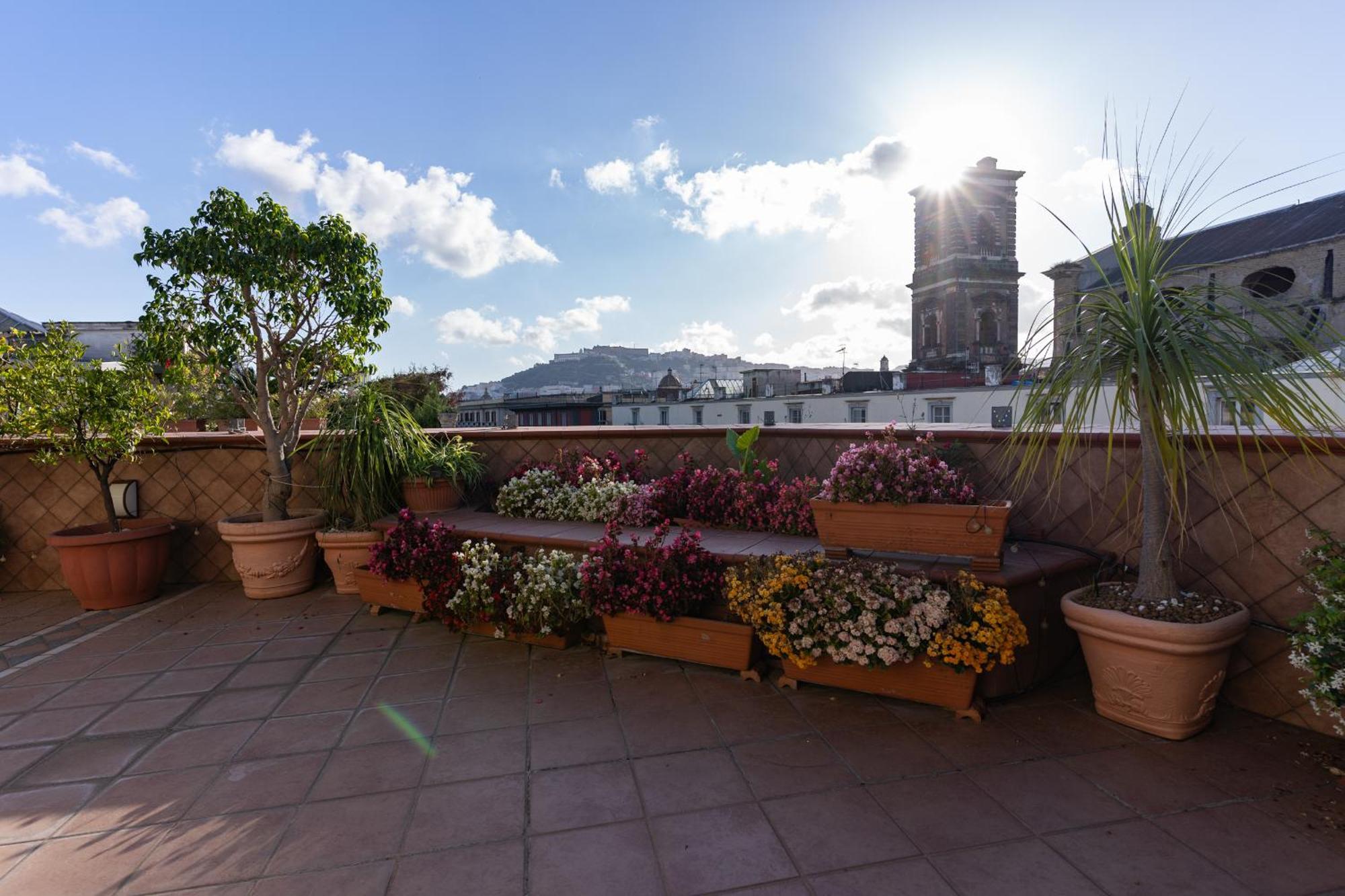 L'Attico Fuggente Hotel Naples Exterior photo